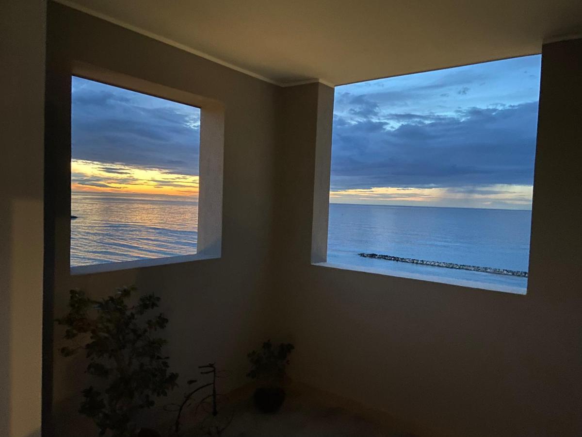 Bari Nalasia Beach Apartment Eksteriør bilde