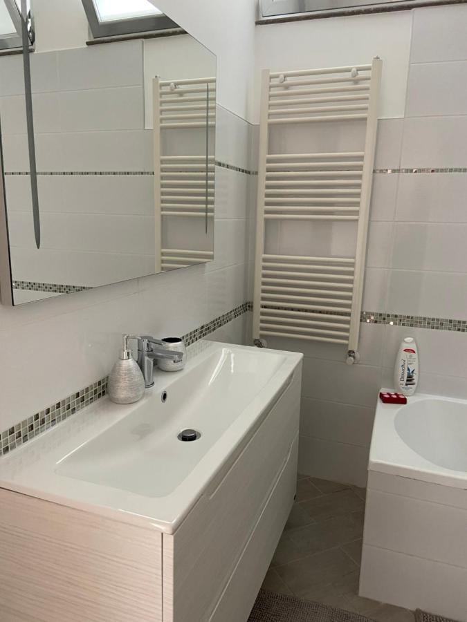 Bari Nalasia Beach Apartment Eksteriør bilde